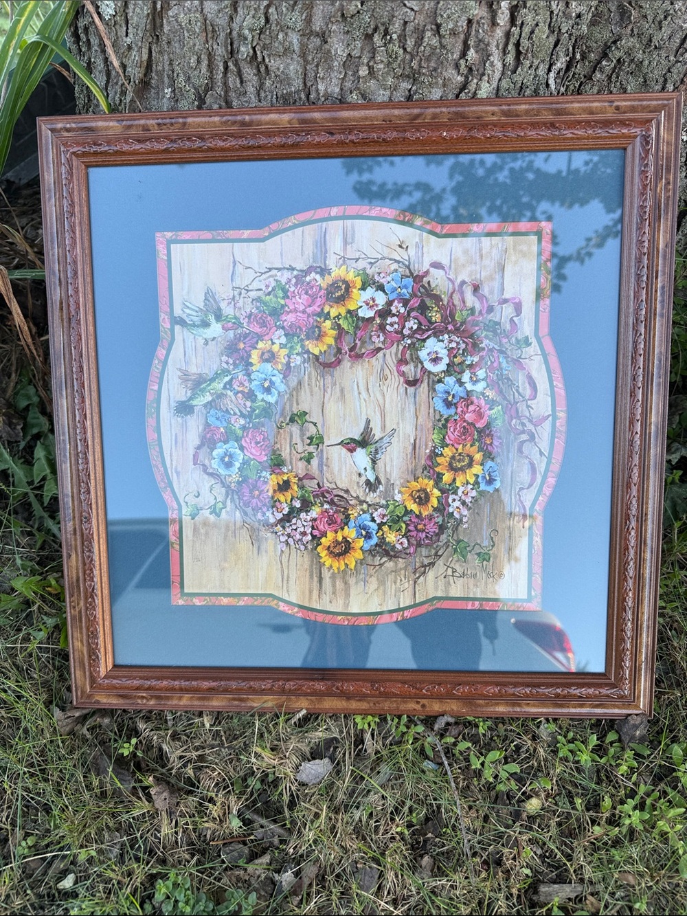 Floral Wreath Wall Art in Brown Frame - Unbranded